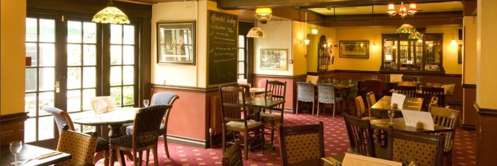 Bear Hotel By Greene King Inns Havant Exterior photo