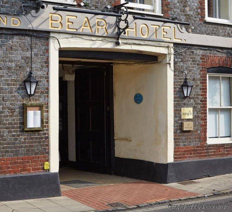 Bear Hotel By Greene King Inns Havant Exterior photo